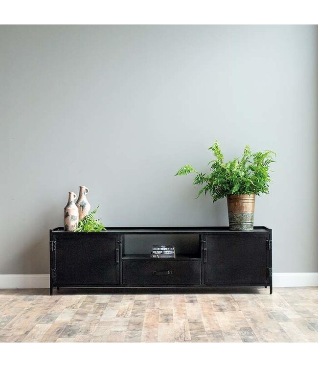 Industrieel TV Kast Caves