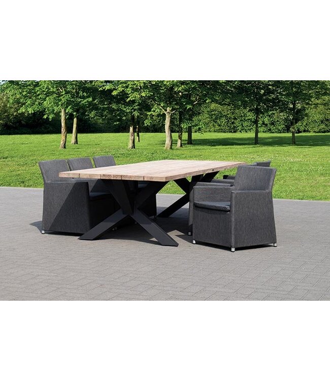 'Riga' Dining tuintafel