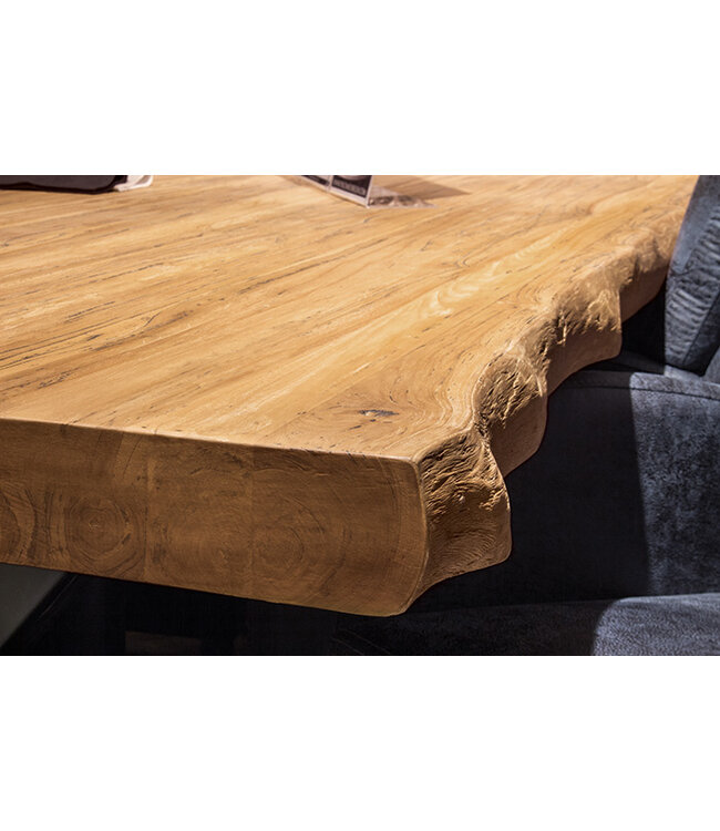 Boomstamtafel Eetkamertafel 'Maringa'