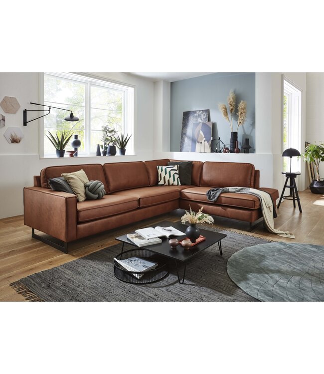 Bankstel Mauro met Ottomaan Cognac