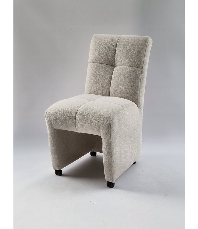 Trend eetkamerstoel op wielen