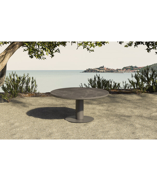 La Fonte tuintafel, verkrijgbaar in twee kleuren!