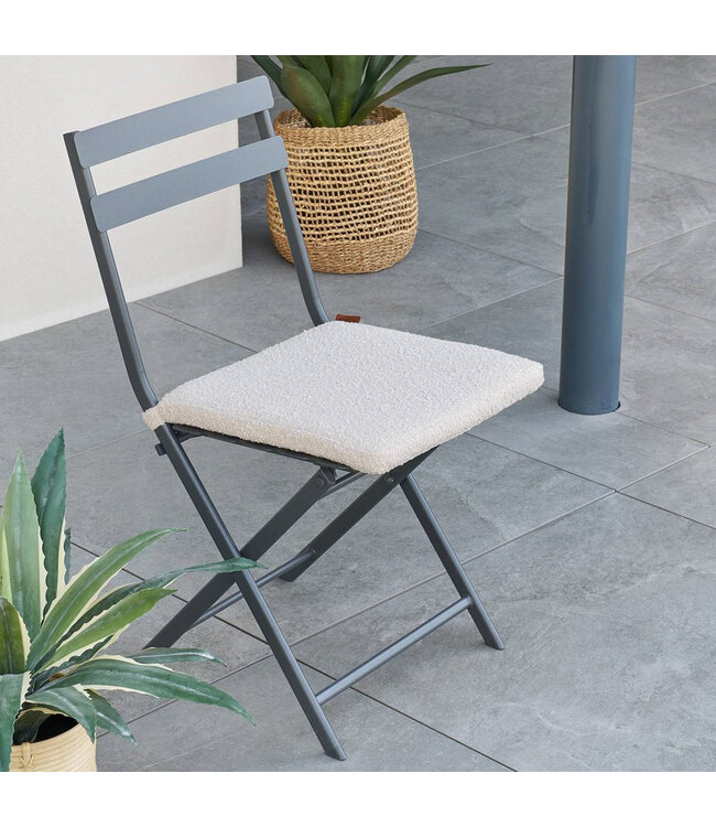 Lumi Zitkussen - 40cm x 40cm