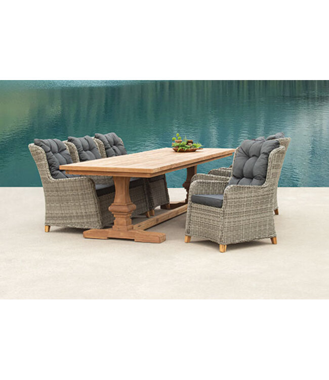 'Castle' Dining tuintafel