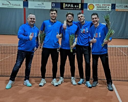 Heren team Padel weer kampioen
