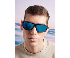 Parafina Geiser Black Blue