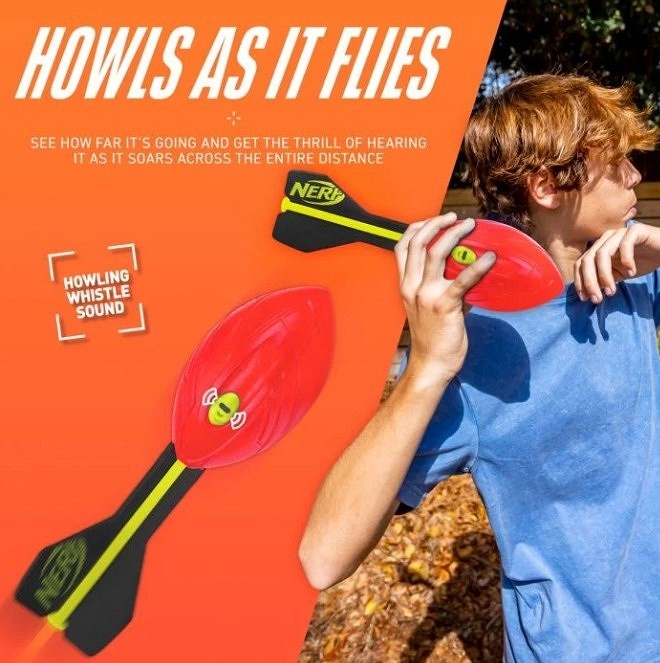 Franklin, nu verkrijgbaar bij Padelshop Vibora!! Nerf Vortex Howler Red