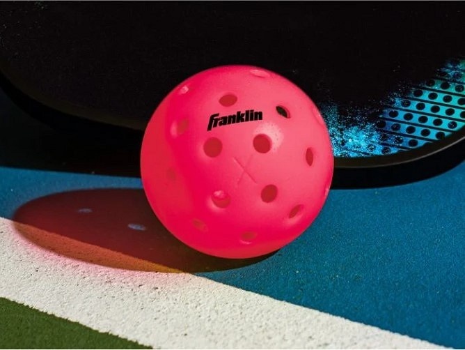 Franklin, nu verkrijgbaar bij Padelshop Vibora!! Pickleball Bal Pink outdoor per 100 stuks