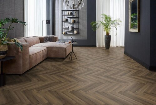 Floorlife YUP Herringbone dryback warm brown Floorlife YUP Herringbone dryback warm brown
