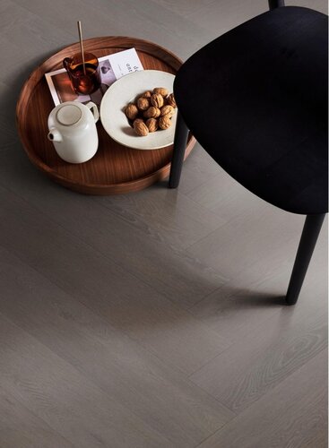 VT Wonen Herringbone click SRC charcoal VT Wonen Herringbone click SRC charcoal