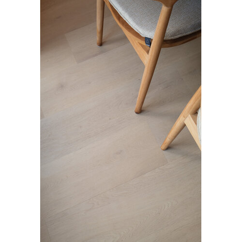 Belakos Palazzo 770 | Rigid Click Belakos Palazzo 770 | Rigid Click