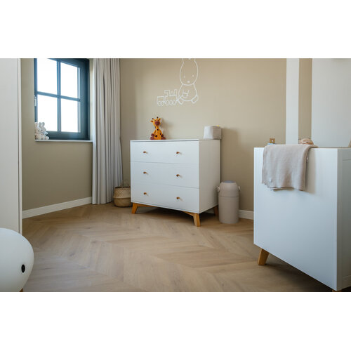 Belakos Palazzo Hongaarse punt 77 inclusief leggen Belakos Palazzo Hongaarse punt 77 inclusief leggen