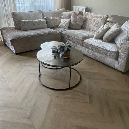 Belakos Palazzo Hongaarse punt 72