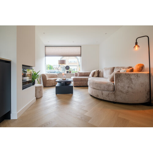 Floorlife YUP Fulham herringbone dryback smoky Floorlife YUP Fulham herringbone dryback smoky
