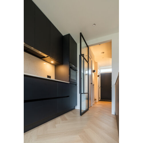 Floorlife YUP Fulham herringbone dryback smoky Floorlife YUP Fulham herringbone dryback smoky