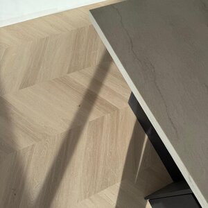 Floorlife YUP Fulham chevron dryback smoky