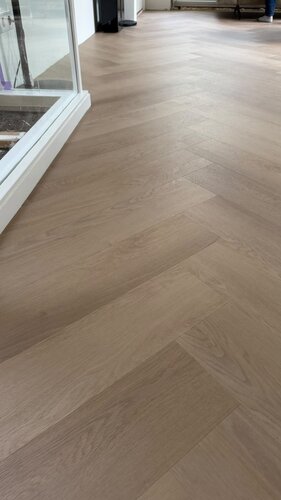 Castell Luxury PVC Flooring Castell Ultimate 880 281 Cedar Maple Castell Luxury PVC Flooring Castell Ultimate 880 281 Cedar Maple