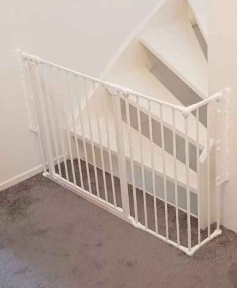 BabyDan BabyDan Flex V Traphekje 92 - 125 cm BabyDan BabyDan Flex V Traphekje 92 - 125 cm