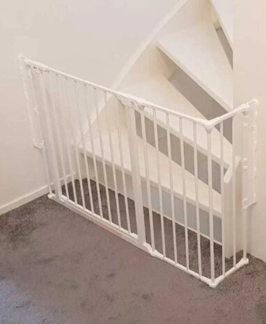 BabyDan BabyDan Flex V Traphekje 92 - 125 cm BabyDan BabyDan Flex V Traphekje 92 - 125 cm