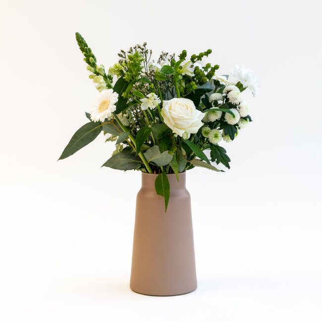 Bouquet Crisp | Flowers in mixed with & green colors | 50cm length