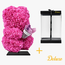 Beer DELUXE op standaard 25cm - fuchsia foam met boeket - in luxe cadeauverpakking 25 cm