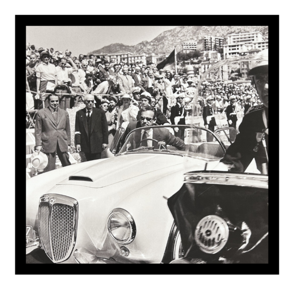 Mondiart ingelijste poster Prince of Monaco' America Cabriolet 1955
