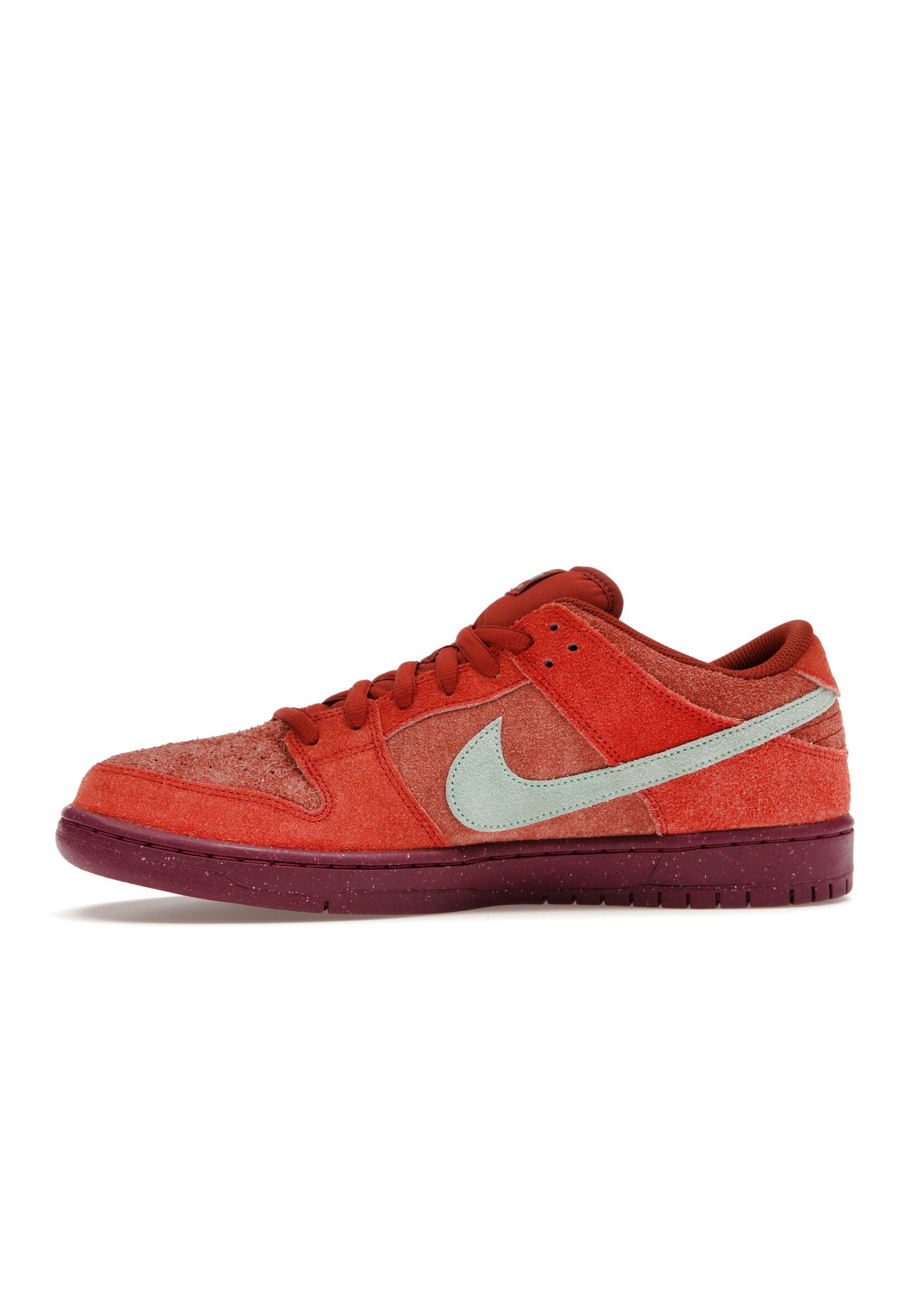 Nike SB SB Dunk Low Mystic Red Rosewood