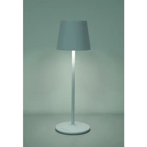 Showtec Showtec | EventLITE Table-SW | WW-CW Lampe LED à batterie