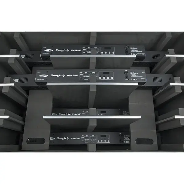 Showtec Showtec | D7510 | Case for 8x Sunstrip Active | Separate sections with protective foam