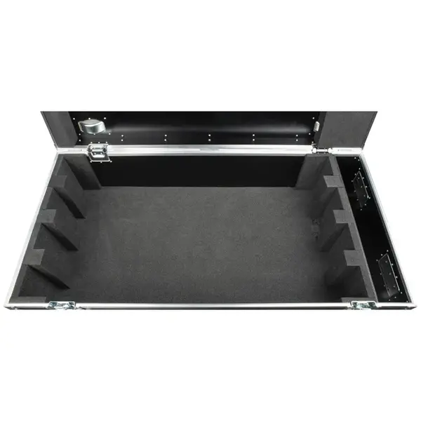 Showtec Showtec | 40022 | Case for 4x Phantom 1220 Zoombar | Flightcase