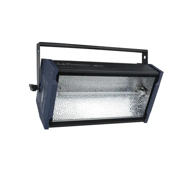 Showtec Showtec | 40297 | Titan Strobe BLAZE | 1500 W + RGB