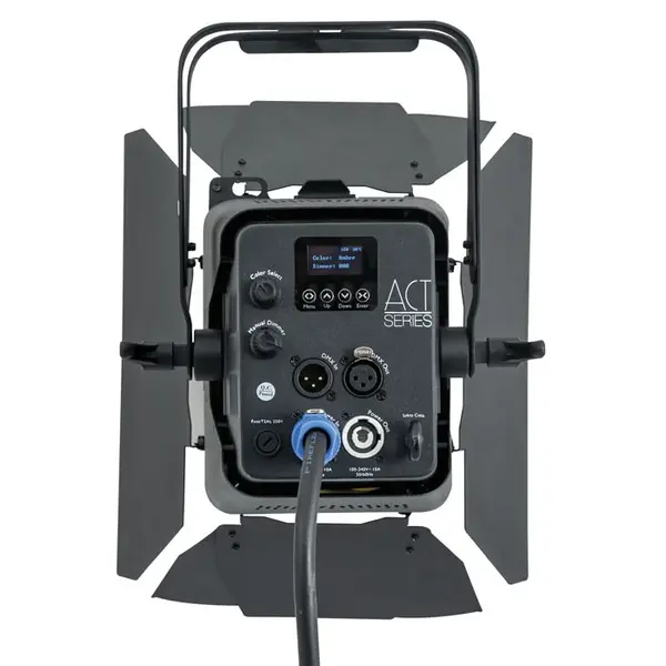 Showtec Showtec | 34041 | ACT Flood 100 RGBW | 100 W RGBW theater Quad LED Flood