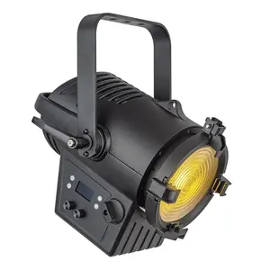 Showtec Showtec | 33131 | Performer 1500 Fresnel | 100 W regelbare Warm Witte theater LED Fresnel