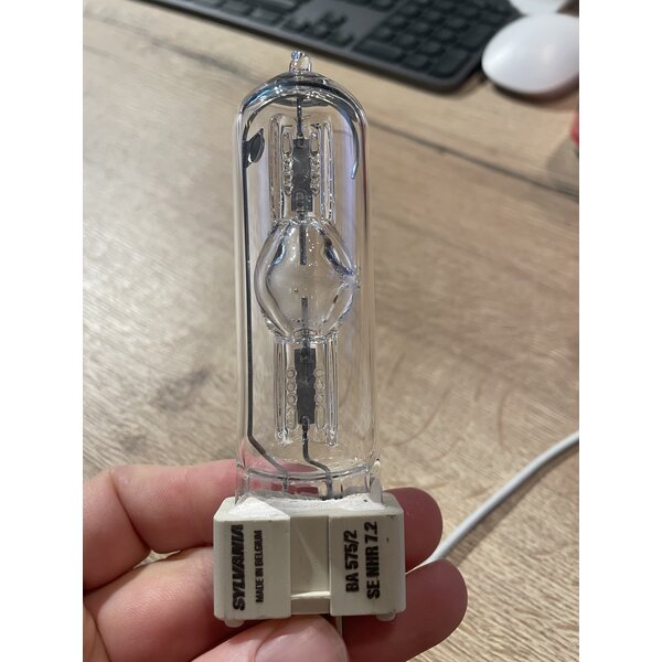 Sylvania | 0024002 | GX9.5 | 575/2 | 3pc