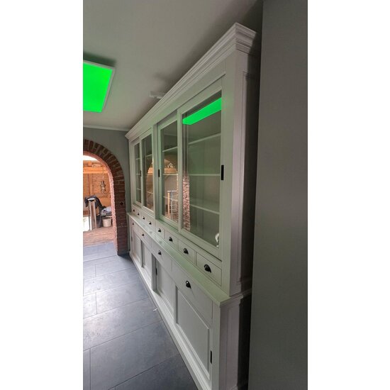 123schrank Buffetschrank Le grand st Tropez - 300x50x240H cm - Zerlegbar - 4 Schiebetüren in der Vitrine - 8 kleine Schubladen - 4 große Schubladen mit Soft Close - 4 geschlossene Schiebetüren