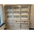 123schrank Buffetschrank Miami Beach - 220x53x218H cm - 3 Schiebetüren für Vitrinen - 3 Schubladen - 3 geschlossene Schiebetüren - Glasseiten