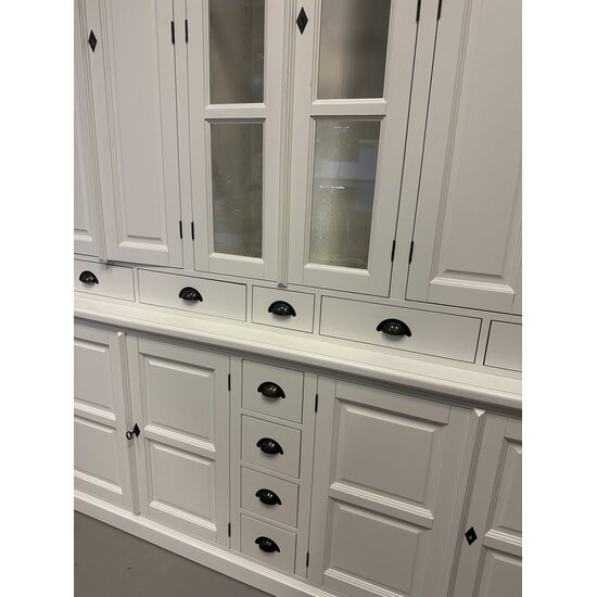 123schrank Ausstellungsstück Buffetschrank Chaumont Spezial - 210x50x250H cm - RAL 9010 - geschlossene Türen - Vitrinentüren - 9 Schubladen