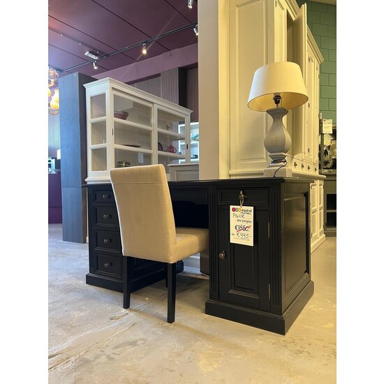 123schrank Ausstellungsstück Schreibtisch Philine - 160x70x79H cm - RAL 9005 - ausziehbare Tastatur - 5 Soft-Close-Schubladen - 1 geschlossene Flügeltür - klassisch