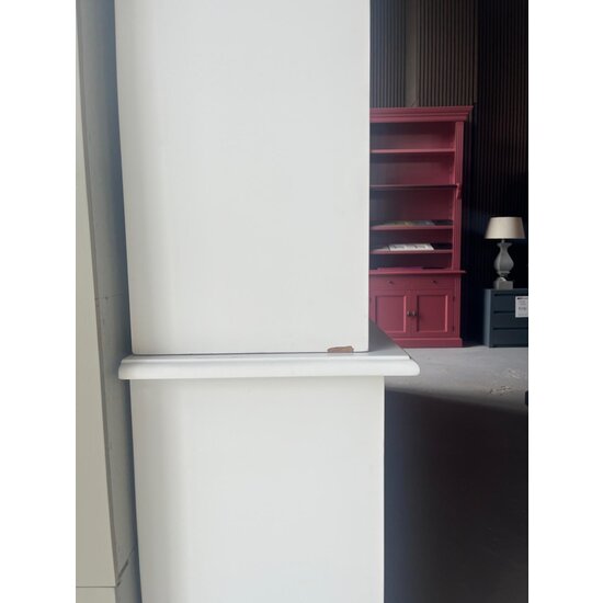 123schrank Ausstellungsstück Bücherregal Private Library - 300x43x260(H) cm - RAL 9016 - push to open Türen