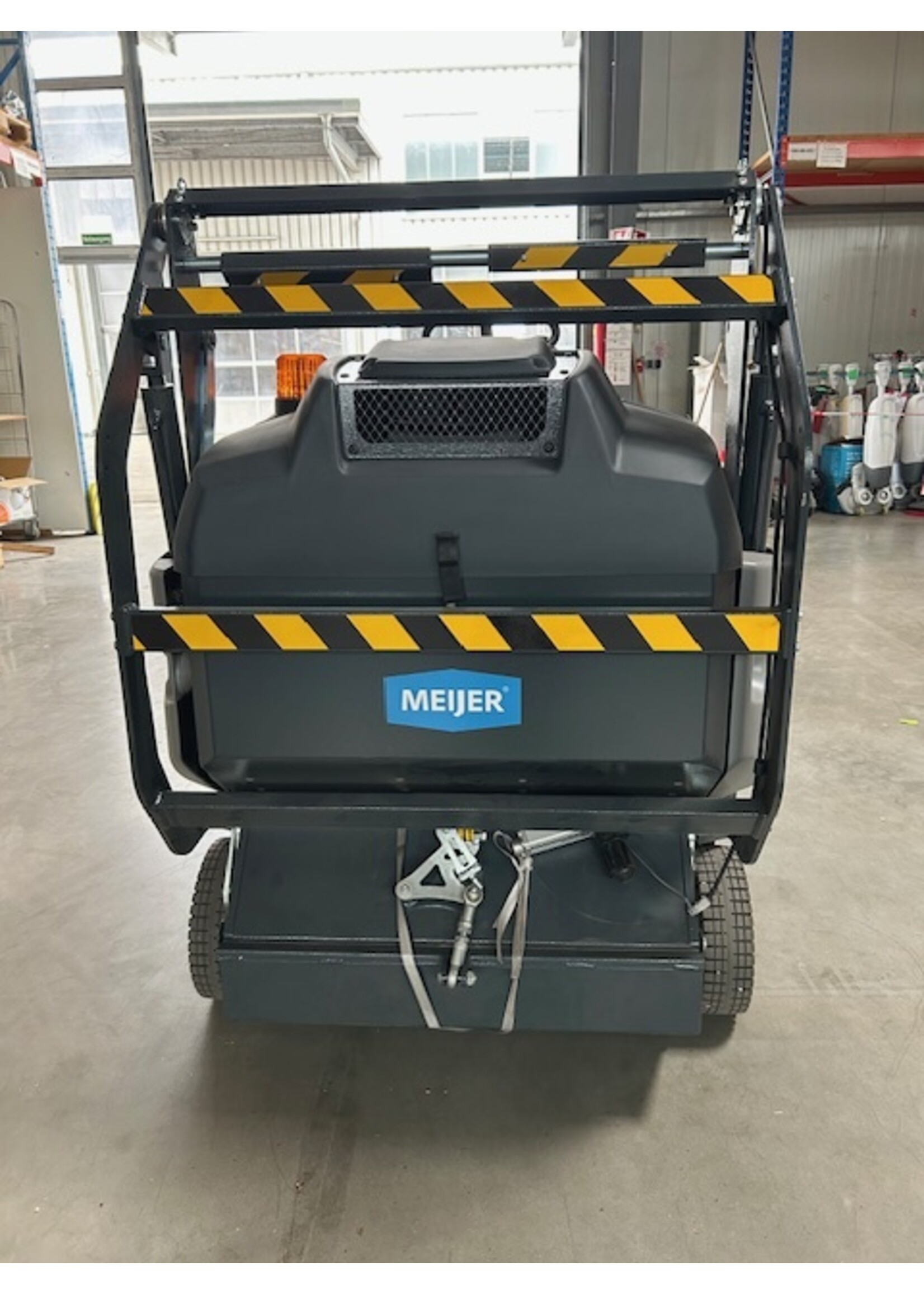 Metech Sweepers & Scrubbers Meijer VR1300 – Aufsitz-Kehrmaschine (gebraucht)
