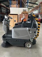 Metech Sweepers & Scrubbers Meijer VR1300