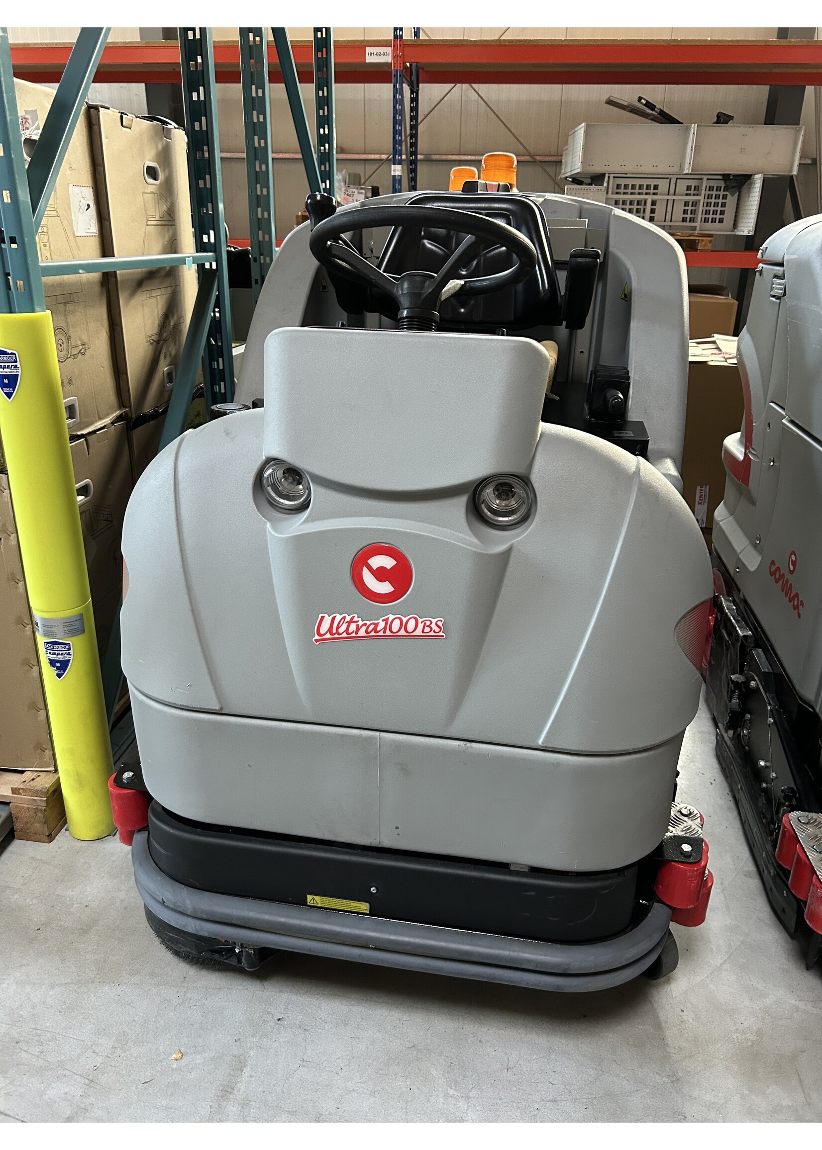 Comac S.p.A. Comac Ultra 100 BS – Aufsitz-Scheuersaugmaschine (diverse Mängel)