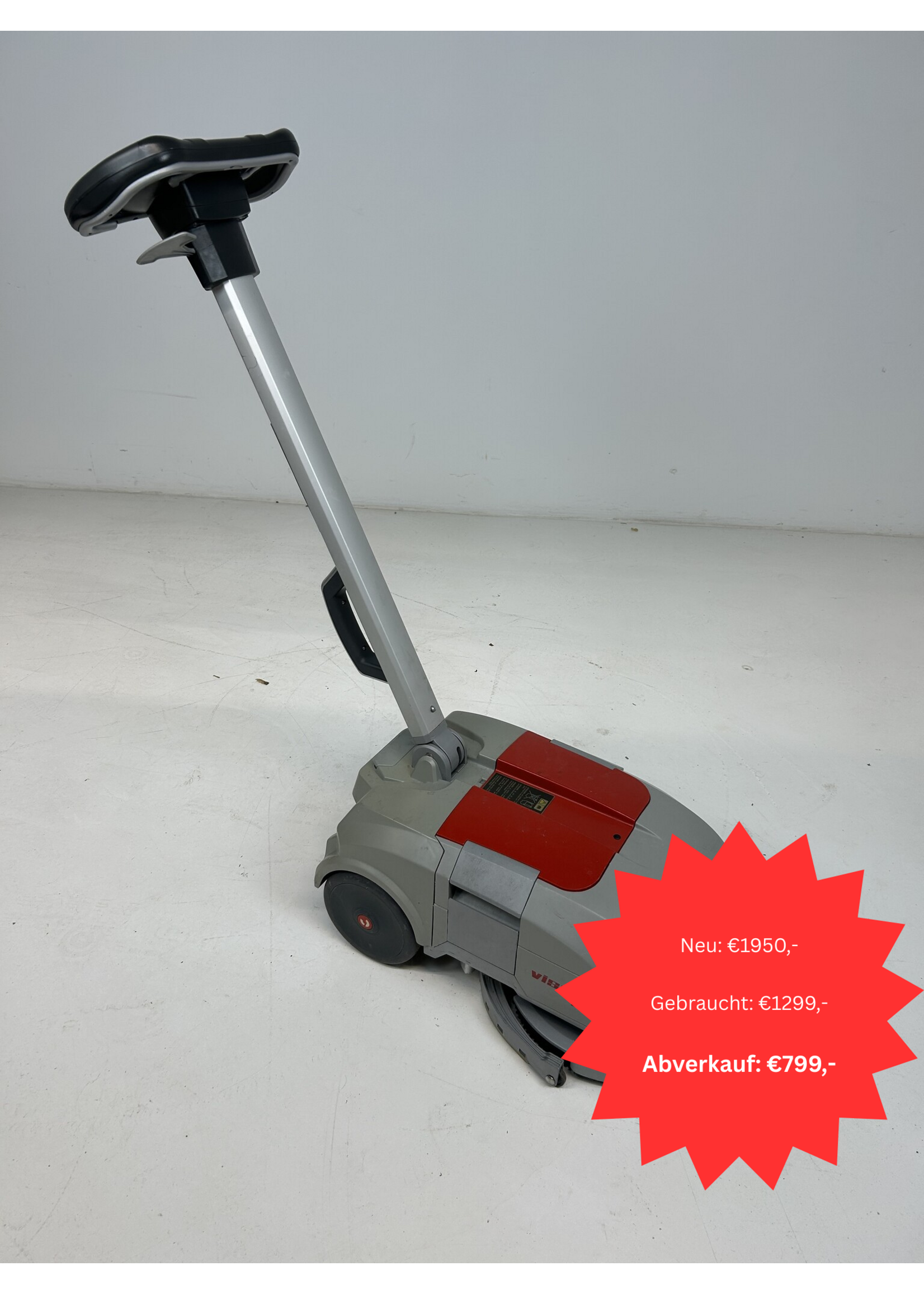 Comac S.p.A. Comac Vispa XS – kompakte Akku-Scheuersaugmaschine (32,5 h)