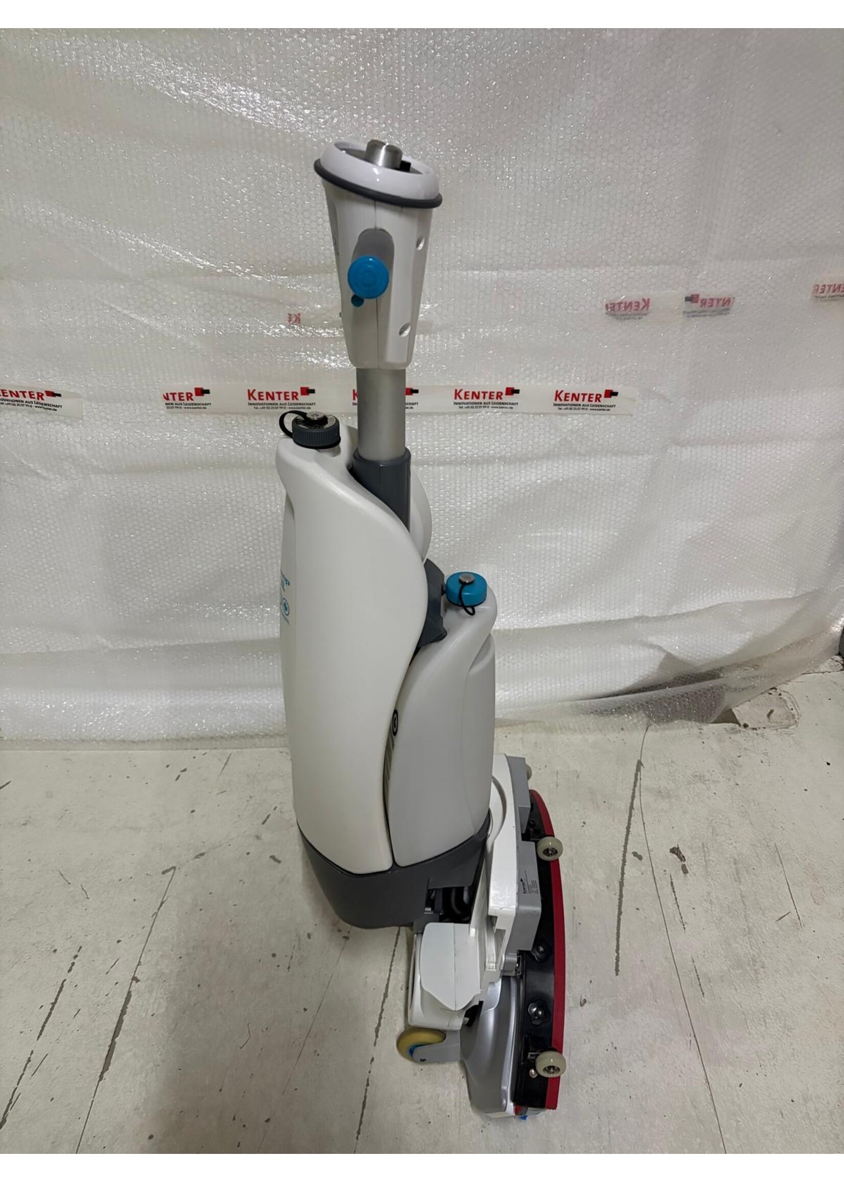 i-team Global B.V. i-Mop XL Basic – kompakte Scheuersaugmaschine (generalüberholt)