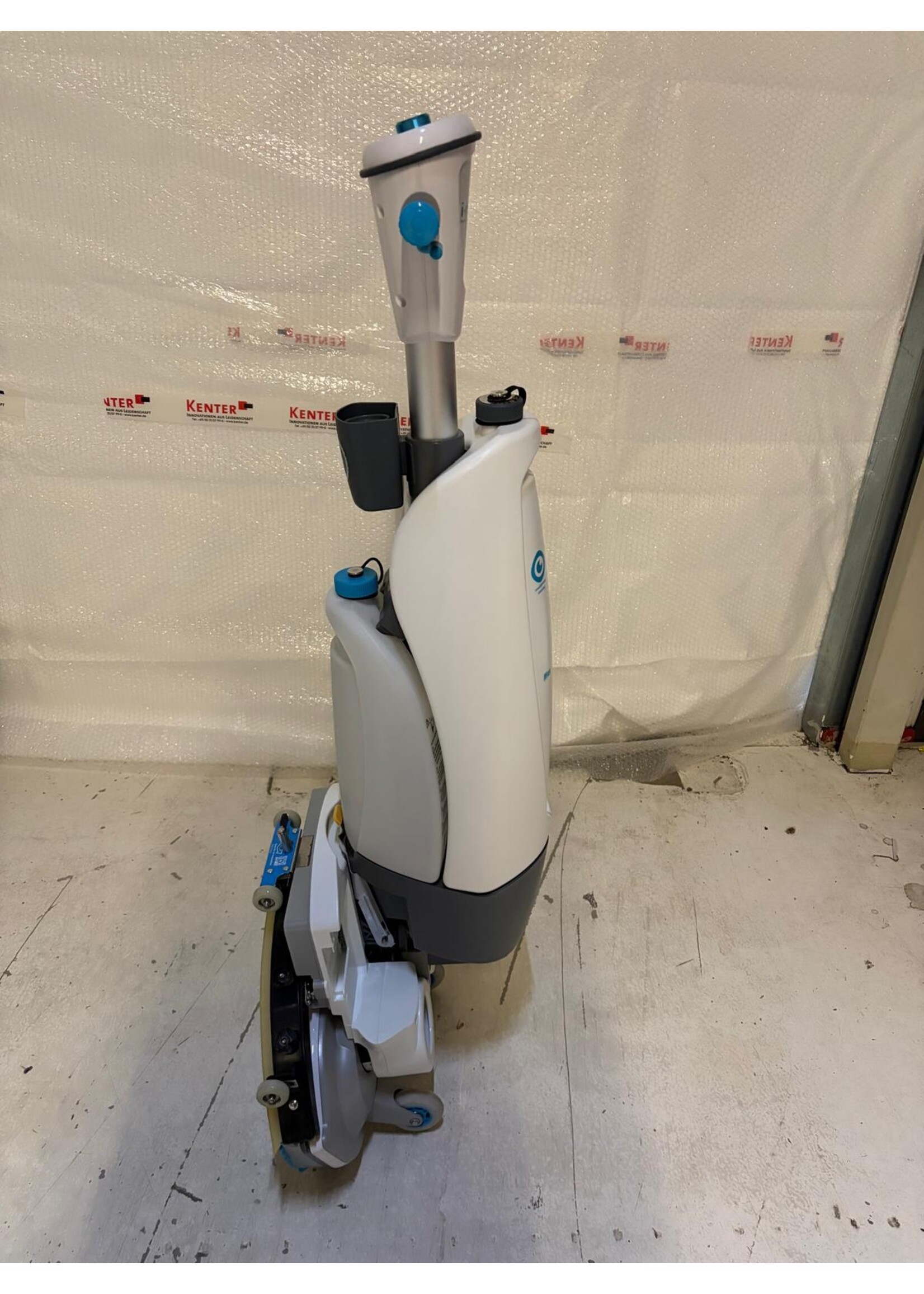 i-team Global B.V. i-Mop XL Pro – kompakte Scheuersaugmaschine (generalüberholt)