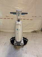 i-team Global B.V. i-Mop XXL Pro inkl. Ladegerät, Batterien & Bürsten (generalüberholt)