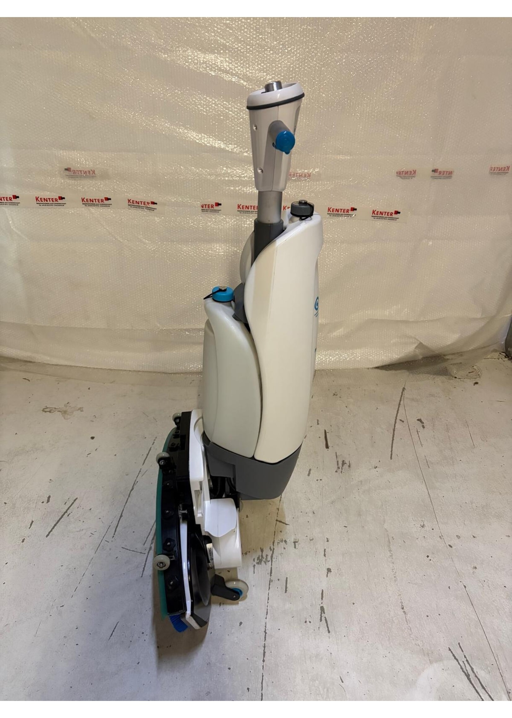 i-team Global B.V. i-Mop XXL Plus – kompakte Scheuersaugmaschine (generalüberholt)