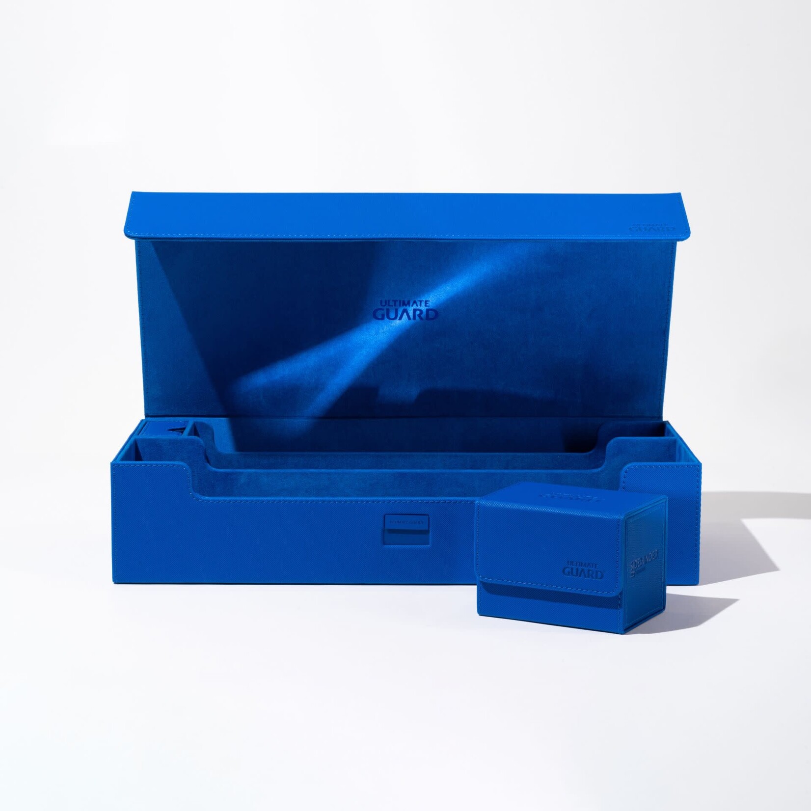 Ultimate Guard Superhive 550+ XenoSkin Monocolor Blue