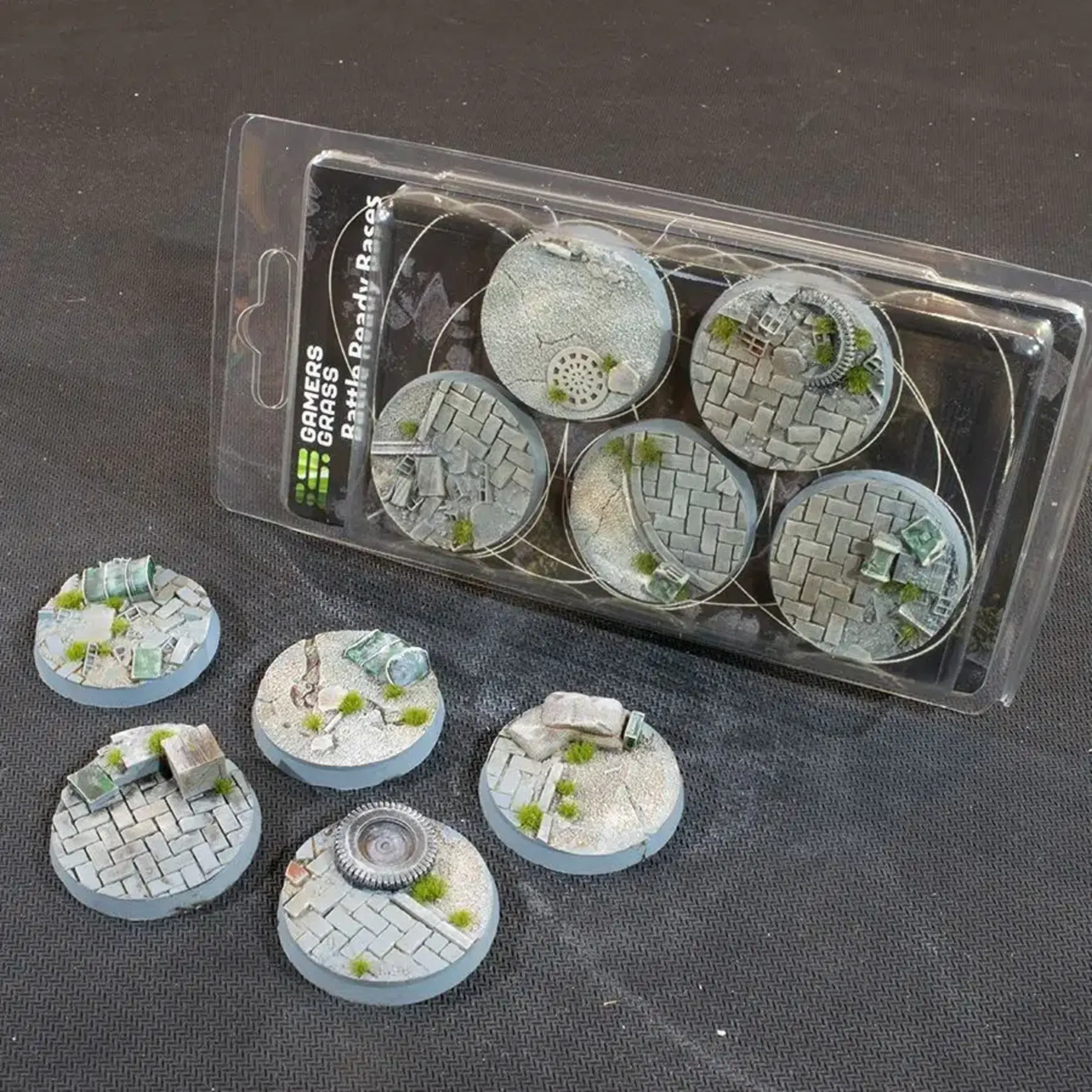 GamersGrass Urban Warfare Bases - Round 40mm - GamersGrass