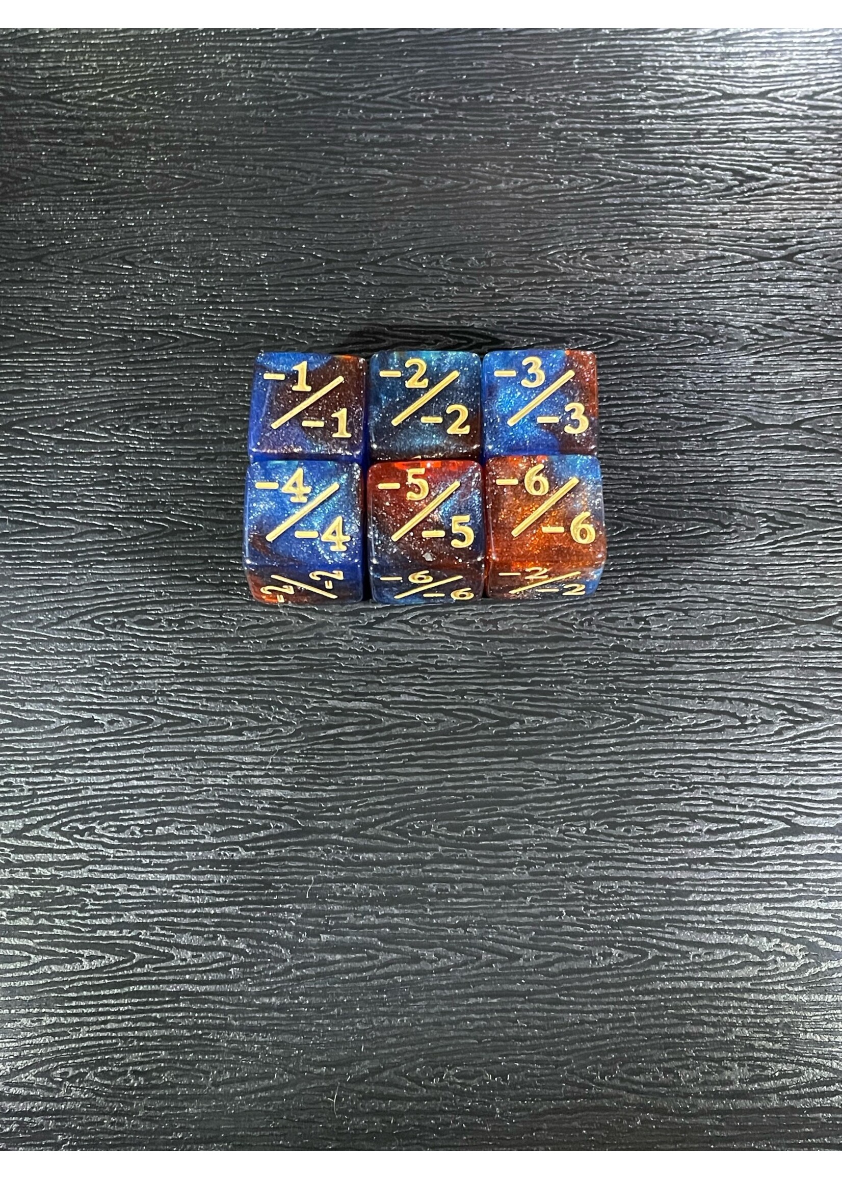 MagicVortex - Dice Blue red sparkle:  -1/-1  ( 6 pc)